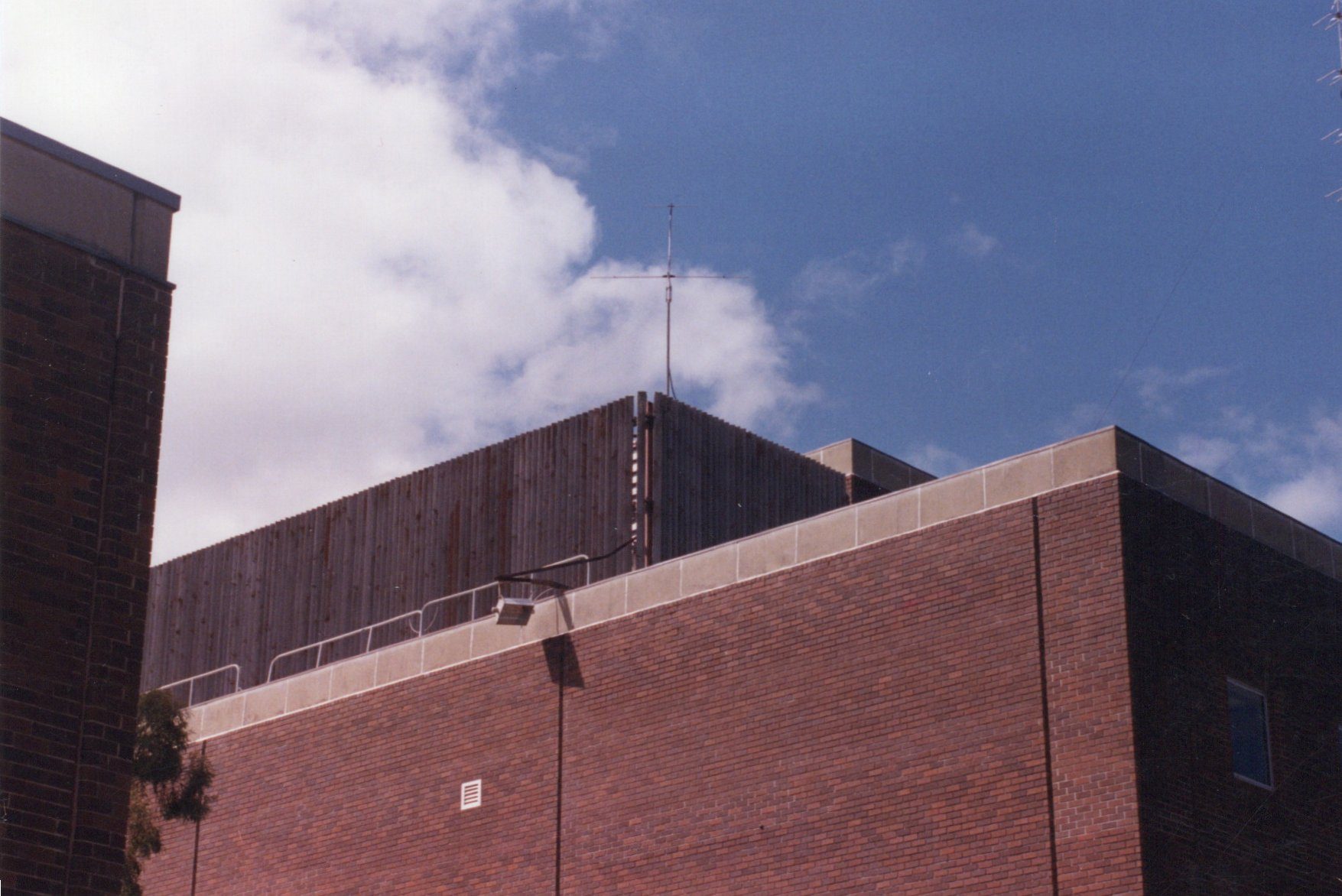 12 Antenna at Mt Nelson