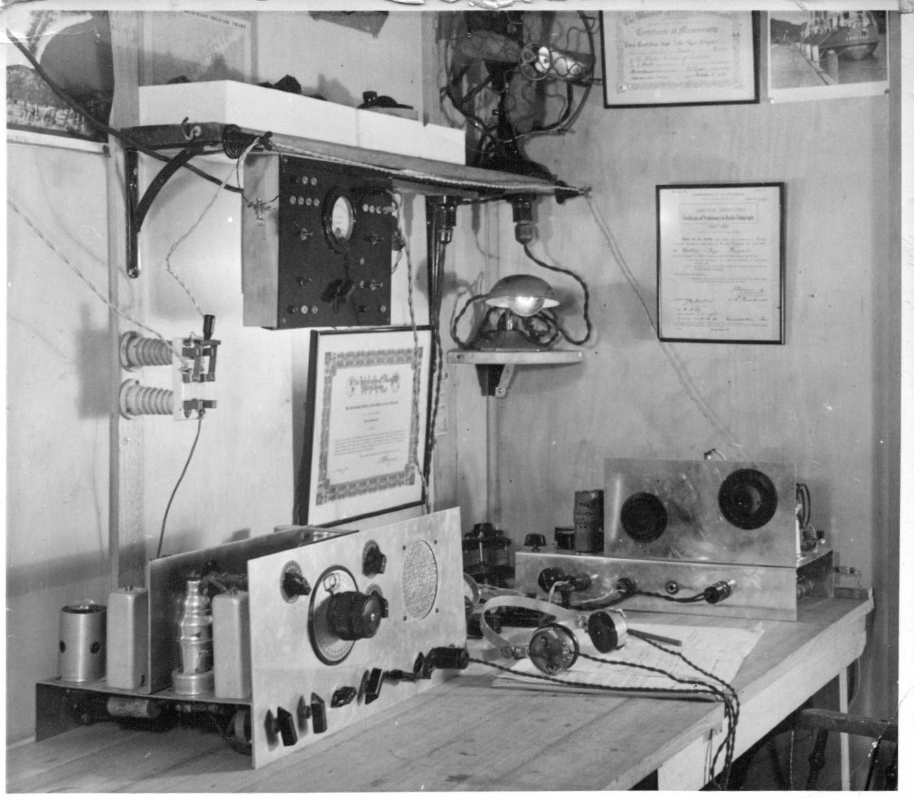 1935 Len Crook VK7BQ station
