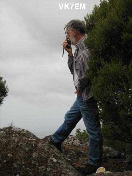 Mt Duncan VK7EM testing radio by VK7BYL ed
