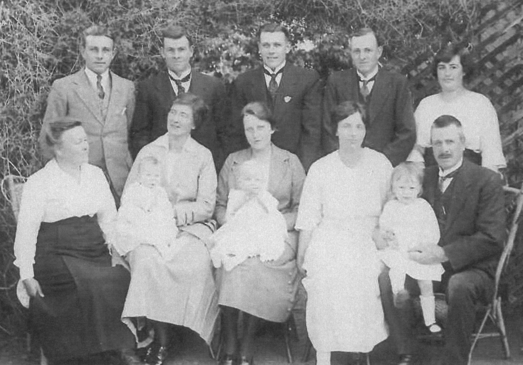 Photo 1 MedhurstClan