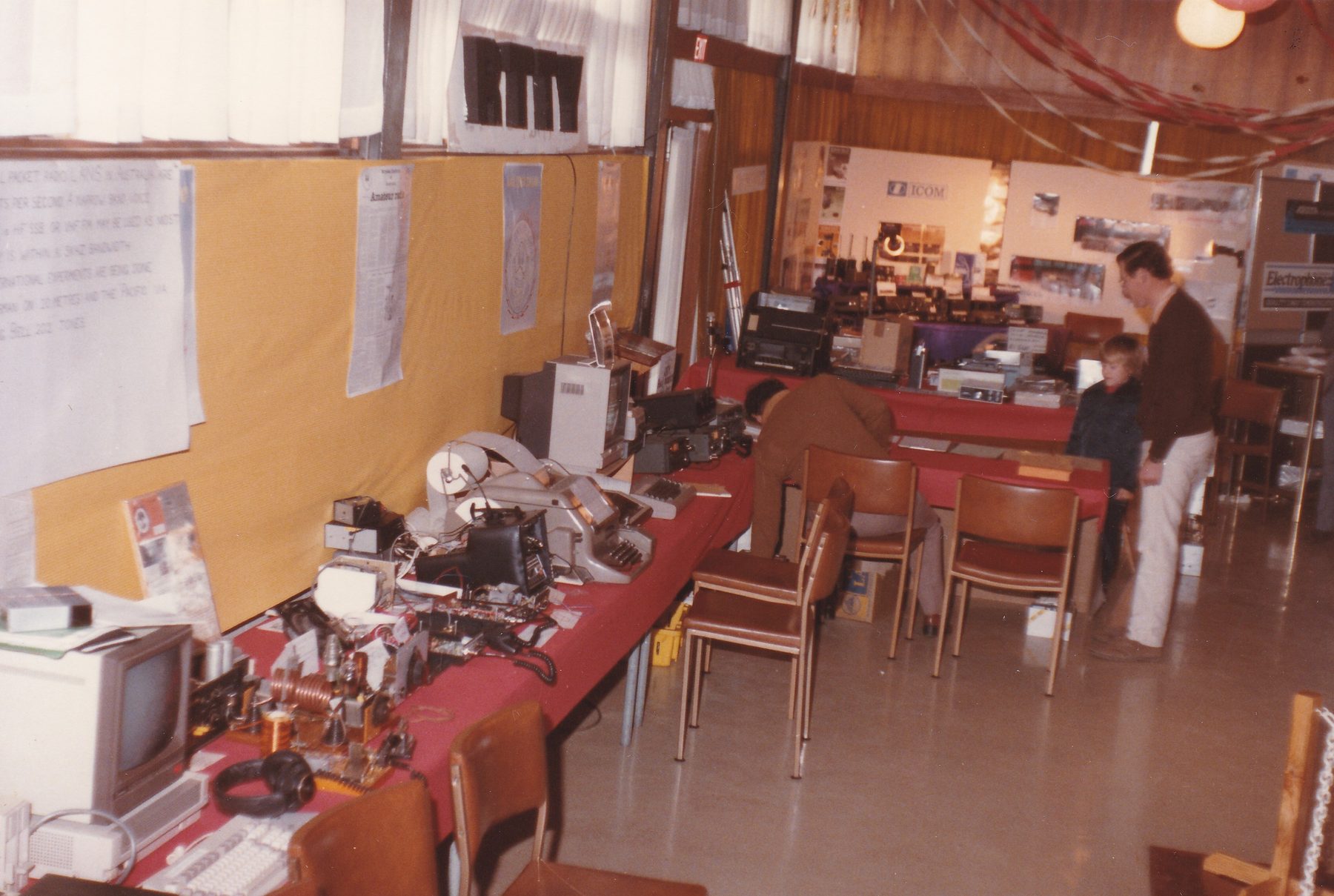 Tas Hamfest Southern Branch M B Yacht Club 38