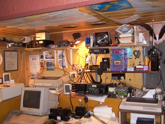 VK7KY Max Hardstaff SK Radio Room (3)
