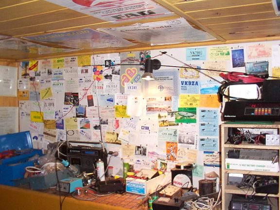 VK7KY Max Hardstaff SK Radio Room (6)