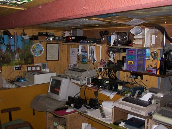 VK7KY Max Hardstaff SK Radio Room (7)