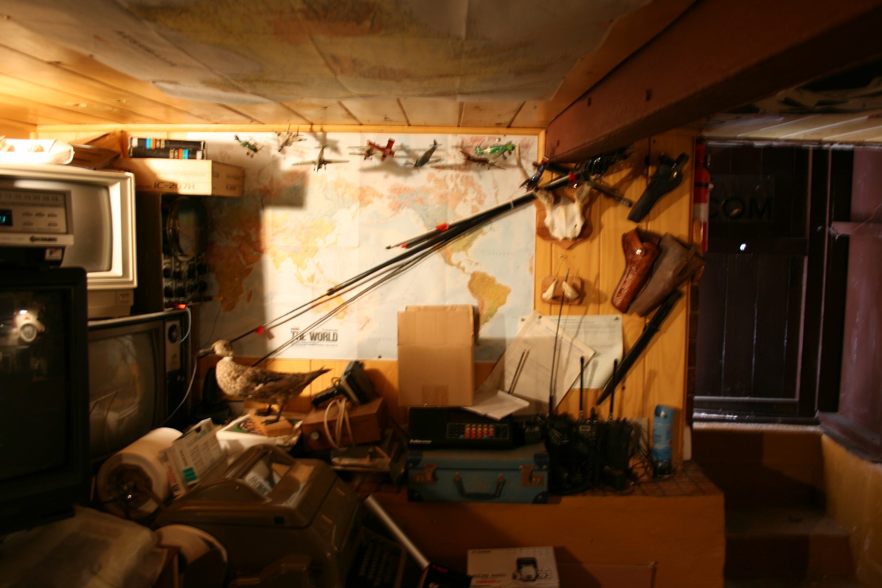 VK7KY SK Max Hardstaff Radio room (1)