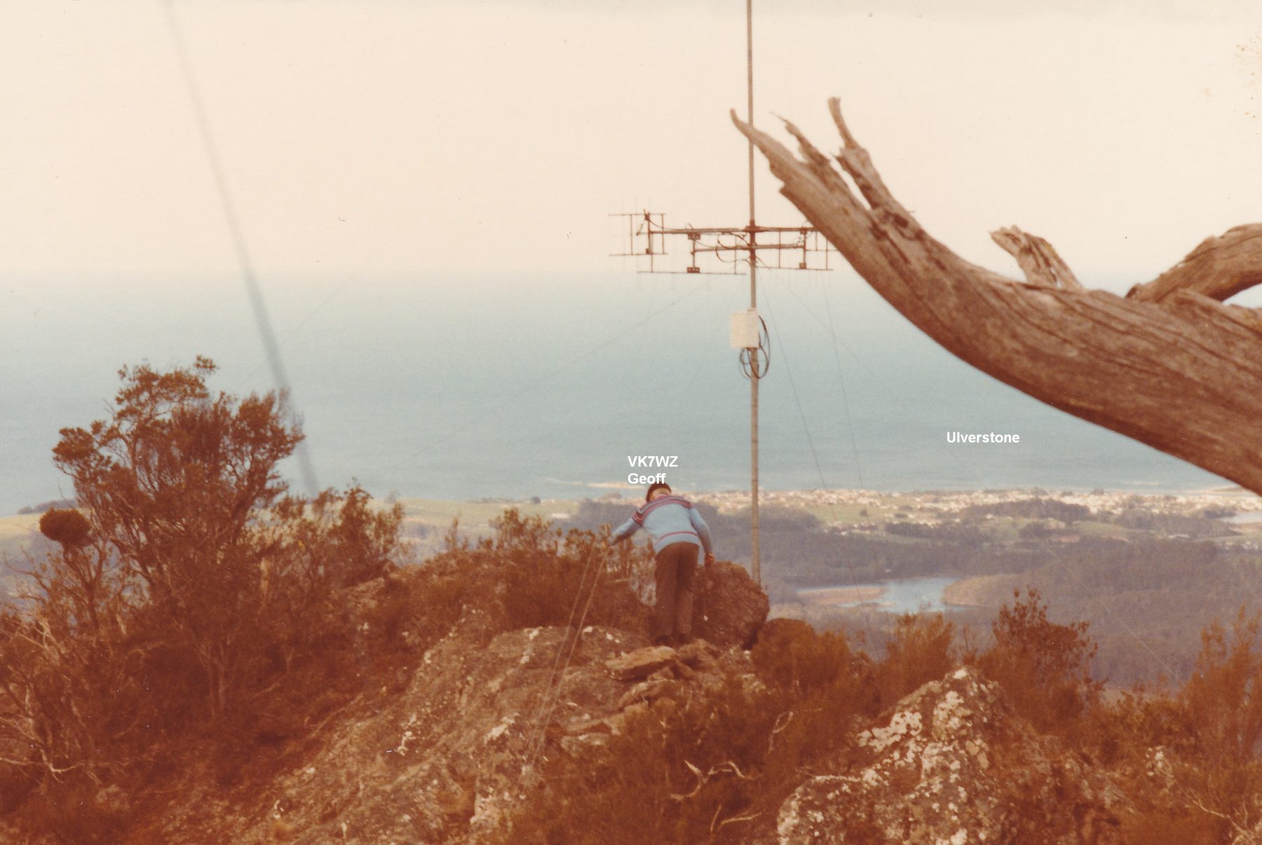 VK7RTV Mt Duncan ATV repeater 70cm installation 1983 005
